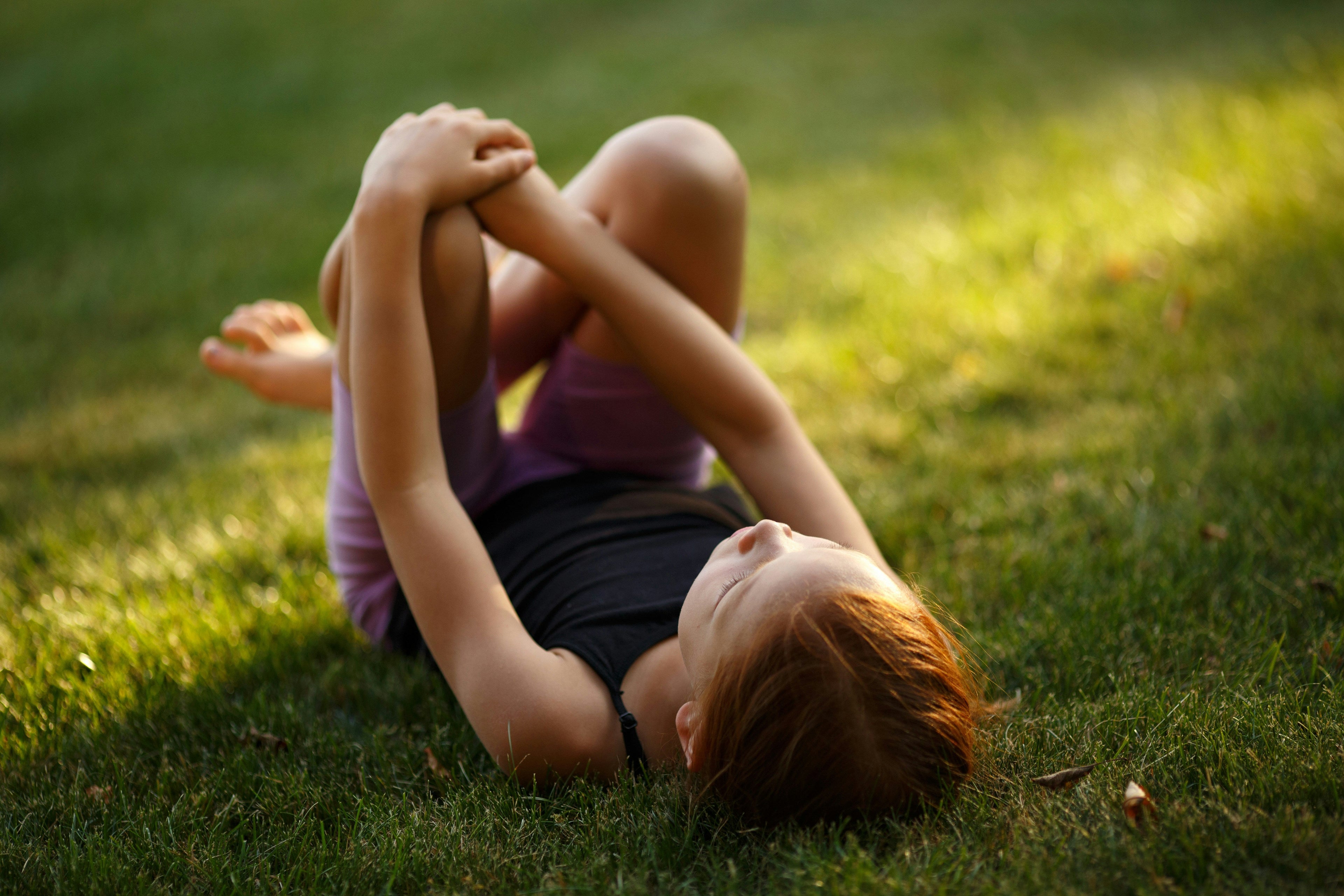 What Is Grounding? Benefits for Sleep, Stress, and Inflammation